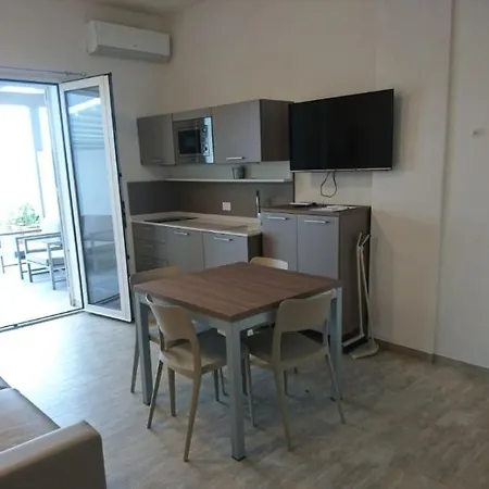 Hotel La Blanca &