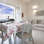 La Blanca & Ξενοδοχείο 4*