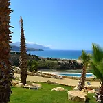 La Blanca & 4*