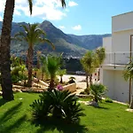 Ξενοδοχείο La Blanca & 4*