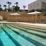 Ξενοδοχείο La Blanca & 4*