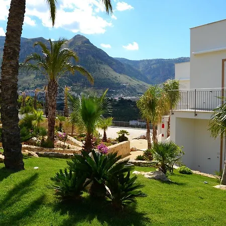 Hotel La Blanca & 4*