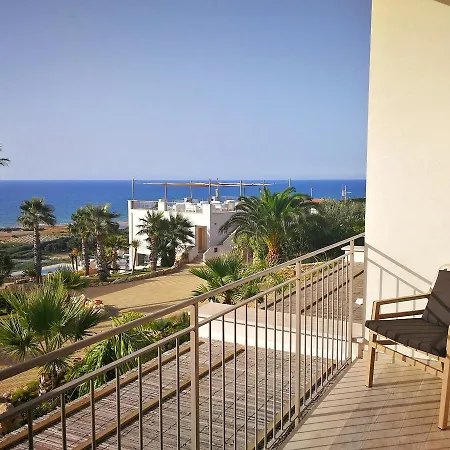 Hotel La Blanca & 4*
