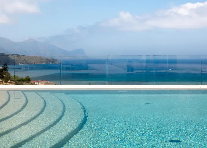 La Blanca & Кастелламмаре-дель-Голфо