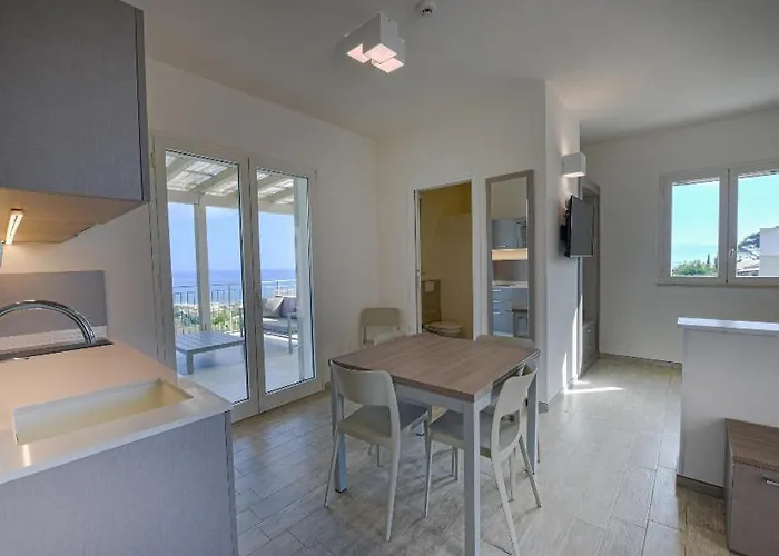 La Blanca & Отель 4*