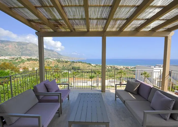 Отель La Blanca & Кастелламмаре-дель-Голфо