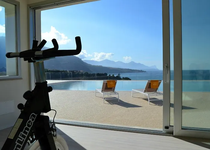 La Blanca & Кастелламмаре-дель-Голфо